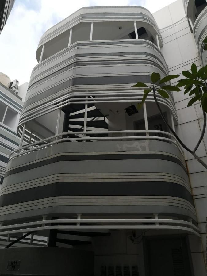 Hôtel Anarta House H11/10 à Tegal  Extérieur photo